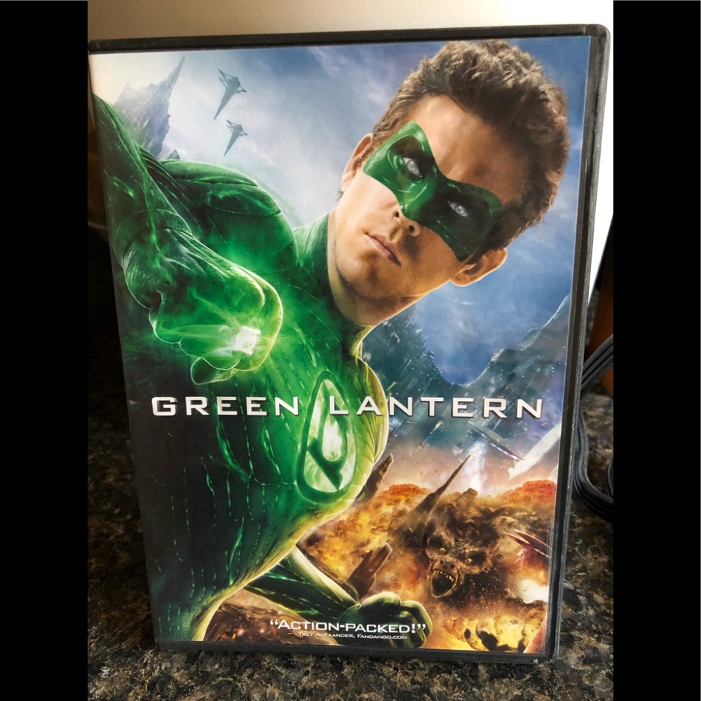 GREEN LATERN